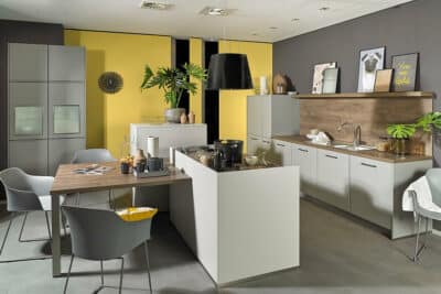 Küchen Wandfarbe gelb